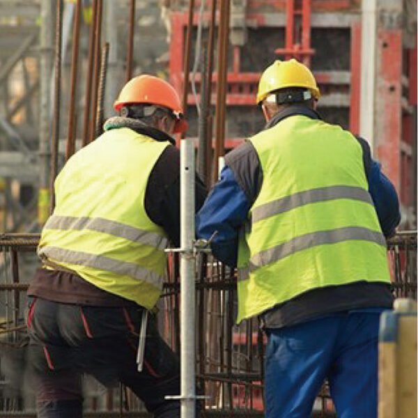 Simple reflective vest with two reflective strips at the waist - Image 3