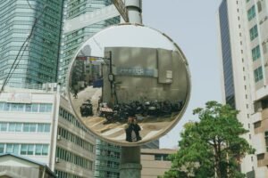 How Convex Mirrors Reduce Workplace Accidents