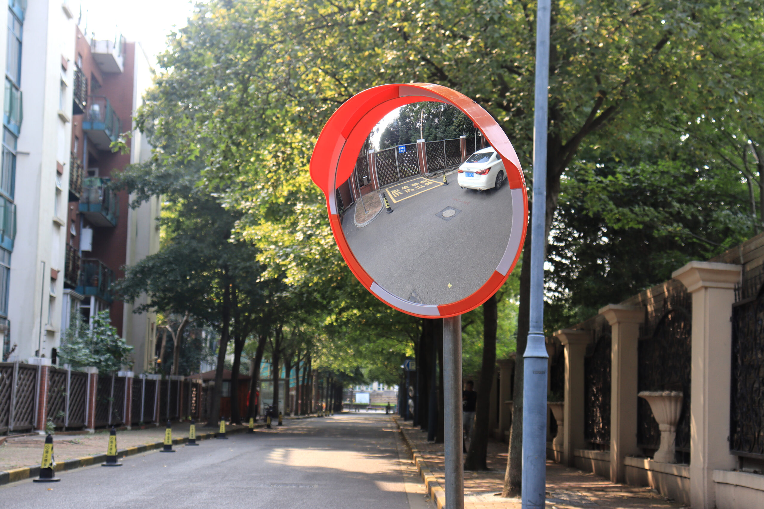 Outdoor Convex Mirror for Busy Roadways
